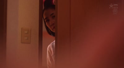 ROE-341 最愛の娘の彼氏と、 大痙攣エビ反り性交に溺れた私。 瀬尾礼子