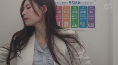 PRED-785 常にマウント目線の女上司つむぎさんのノーパンパンスト足コキで、毎日ムレ足射精管理されているボク。 明里つむぎ