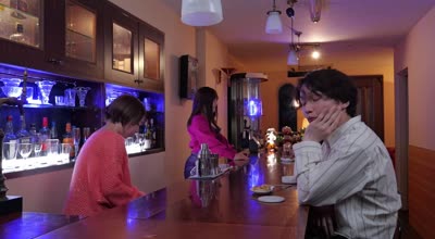 SVDVD-968 二人っきりになった閉店後、愛液が滴る限り永遠に愛し合った 宍戸里帆