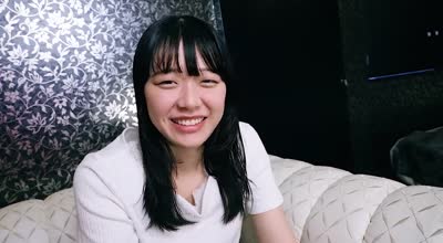 FC2PPV-4473620认真出会希望大学生说服带爱酒店操