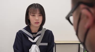 HAME-044 J〇闇バイト某掲示板の高額時給に騙された少女を壁埋め込み拘束で慰み者にして何度も射精可能な肉便器開発～さやか編～ 雨宮あや花