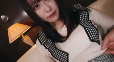 FC2PPV-4418885超级可爱专科学兔子先