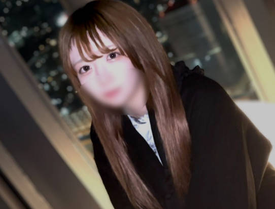 FC2PPV-4323038可爱害羞姿势白皙19岁护理学生