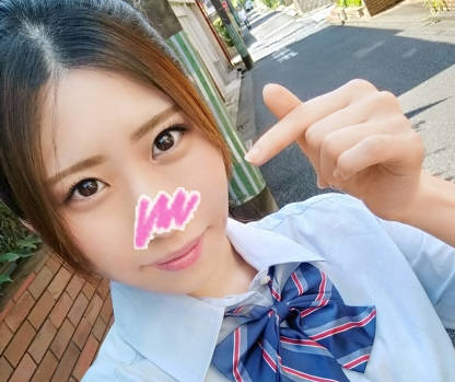 345simm-301骗路上碰到的学生妹参加综艺节目用金钱引诱她玩游戏把衣服都玩没了