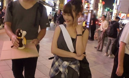 200GANA-2183在新宿街头搭讪到的美女非常害羞敏感到不行