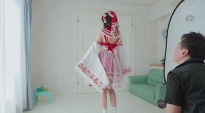 DASS-711 痛カメコに小悪魔誘惑でガチ恋どぴゅ沼につき落とす痴女コスプレイヤー 秘密-東條なつ